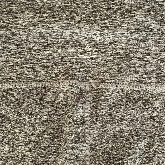 Beyond Yoga High Waisted Leggings - Picture 4 of 5